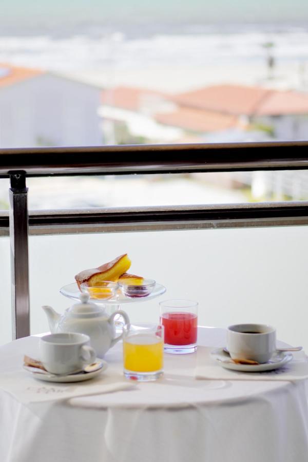 Hotel Caesar Residence & Spa ลิโด ดิ กามาโยเร ภายนอก รูปภาพ